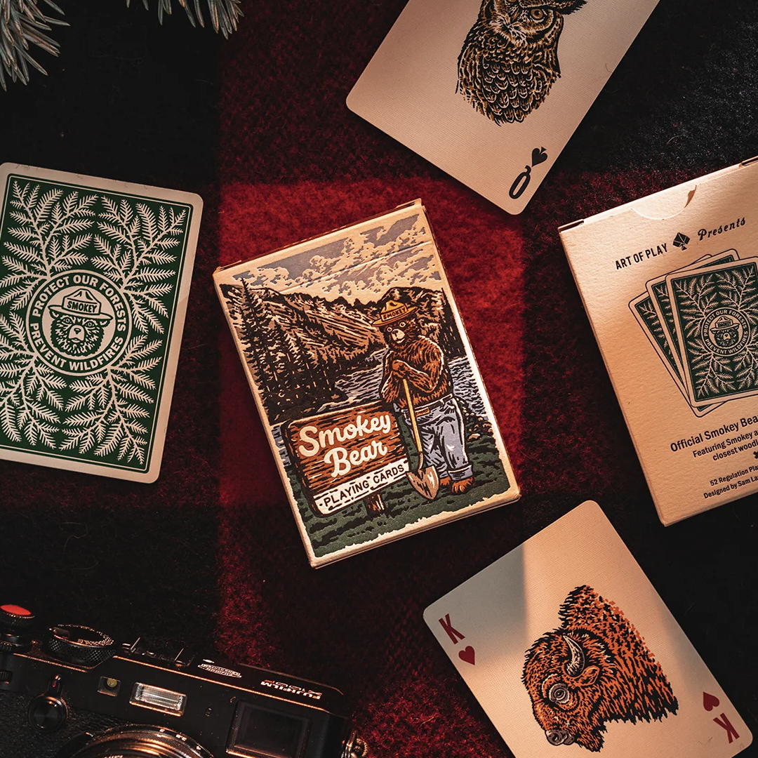 Art of Play Cards: Smokey Bear