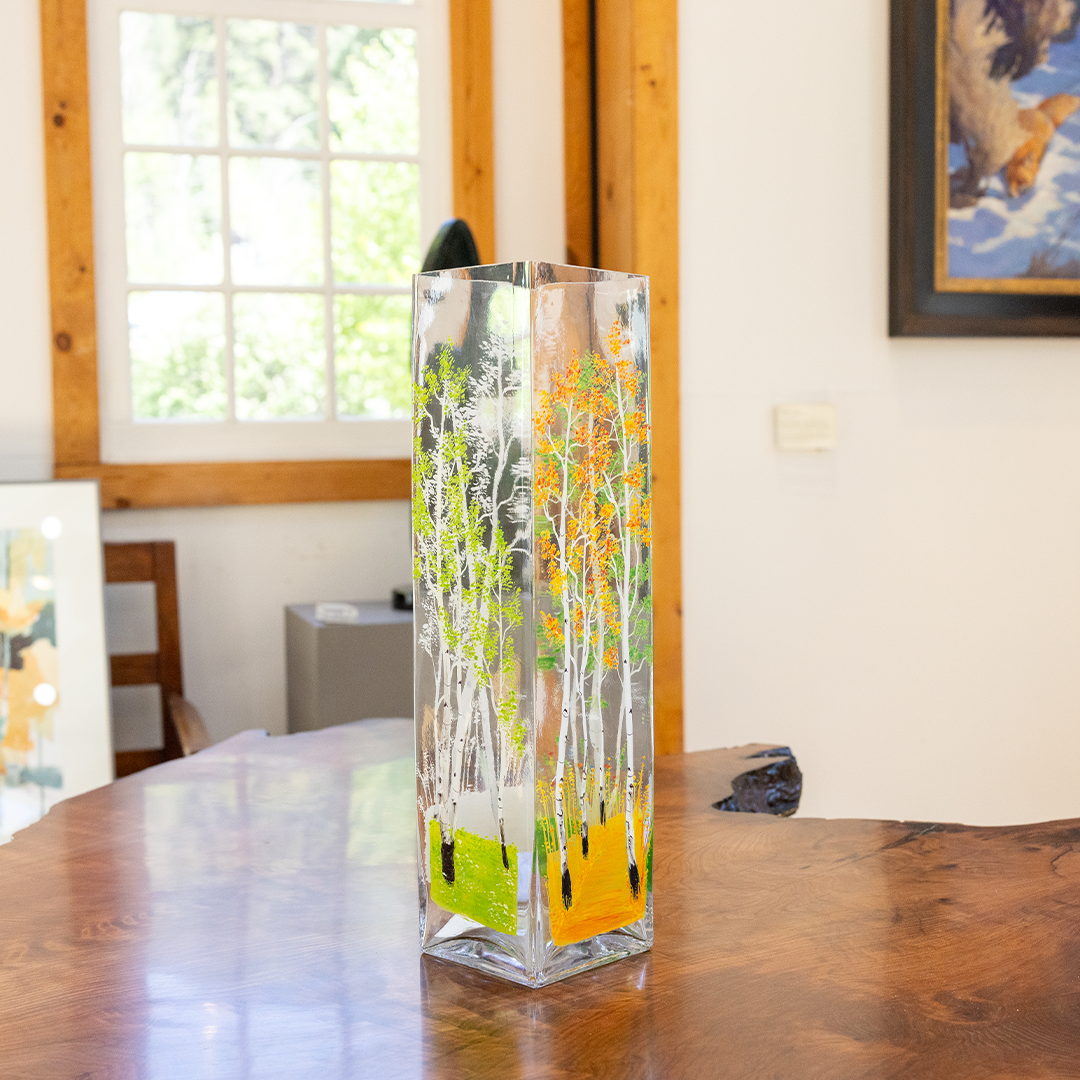 Mary Whitworth Glassware: Large Vase