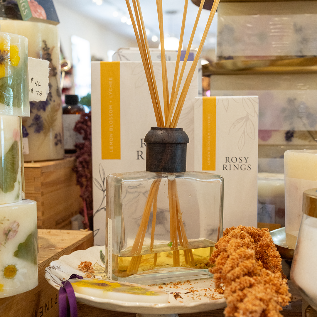 Rosy Rings Botanical Reed Diffuser: Lemon Blossom + Lychee
